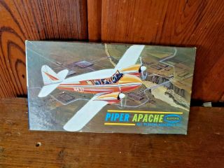Vintage Aurora Unknown Scale Piper Apache Complete With Decals