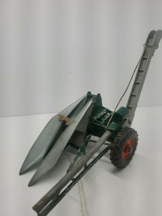 Vintage Idea 1 - Row Corn Picker By Topping Models 1/16 Scale