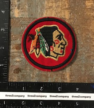 Vintage Chicago Blackhawks Nhl Hockey Team Logo Sew - On Felt Souvenir Patch Stain