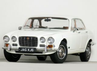 1:18 Paragon " 1971 Series 1 Jaguar Xj6 " Rhd (english White) Daimler Xj12 98301r