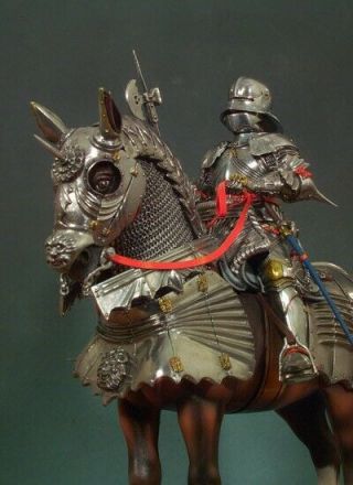 Andrea Miniatures White Metal Figurine Kit,  90mm Mounted German Gothic Knight