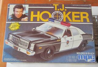 Mpc T.  J.  Hooker Dodge Monaco Police Car Kit 0676 Unbuilt 1982 Issue