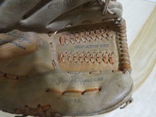Vintage Clete Boyer Leather Baseball Glove Fielder`s Mitt Trio Hollander USA 3