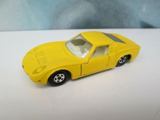 Matchbox/ Lesney 33c Lamborghini Miura Yellow - White Interior - Superfast
