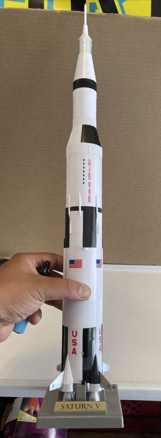Estes Est2160 Saturn V 50th Anniversary Model Rocket Kit Ready To Fly 1:200 Sca
