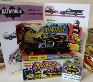 Corgi Toys 267 Batmobile Red Hub 1st Version,  Box,  Instructions,  Sticker