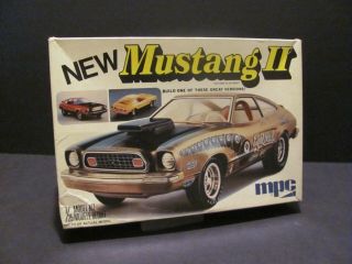 Vintage Mpc 1976 Ford Mustang Ii 1/25 Scale Model Kit,  Inside Cond.