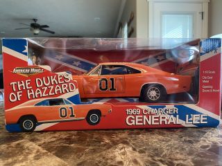 American Muscle Ertl The Dukes Of Hazzard 1969 Charger General Lee 1/18