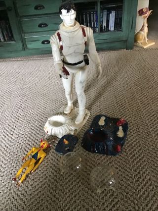 Vintage Flash Gordon Revell Model Kit 1960s Space Man & Alien Monster