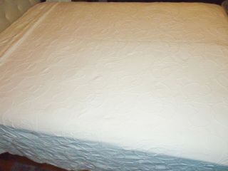 Vintage White 100 Cotton Jacquard Matelasse Bedspread Coverlet Queen 102 " X120 "