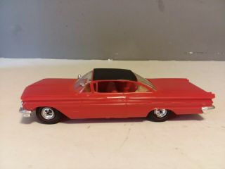 Vintage Amt Craftsman 1960 Pontiac Bonneville Model Car Built Molded In Red 1/25