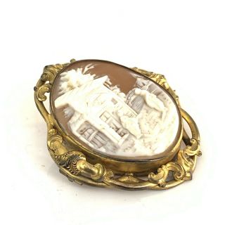 Antique Victorian Gilt Metal Carved Cameo Brooch 1706