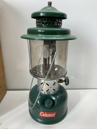 Vintage Coleman Instant Lighting Gas 220E Double Mantel Camping Lantern 2