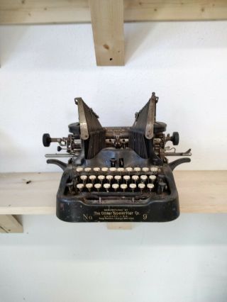 Antique Oliver No.  9 Typewriter