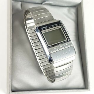 Casio Illuminator A200 1604 Lcd Digital Watch Vintage Collectible Rare 90’s