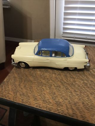 Cool Old Vtg 1950’s Ford 4 Door - A.  M.  T Toy Promo Car Two Tone Paint