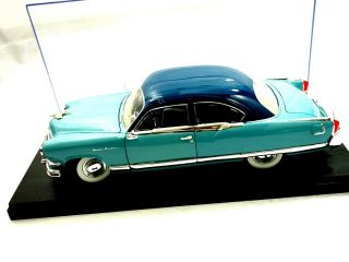 Highway 61 Dcp 1953 Kaiser 2door Blue/blue Diecast Cars 1:18 With Display Box