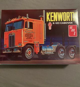 Amt Kenworth K - 123 Cabover Tractor 1/25 Scale Model Kit With Convoy Movie Decals