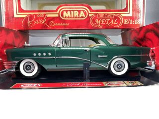 Mira 1955 Buick Hardtop - 4 Ventiports - Belfast Green Metallic 1:18 Diecast Car