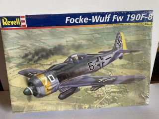 Revell Focke - Wulf Fw 190f - 8 Military Aircraft Plane 1/32 Scale Kit 85 - 5517