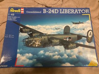 Revell 1/48 B - 24 Liberator,