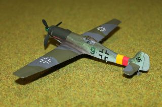 Built: 1/72 Focke - Wulf Ta - 152 High Altitude Fighter 2