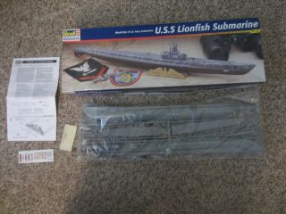 1998 Revel - Monogram 1:220 Scale U.  S.  S.  Lionfish Submarine Model Kit
