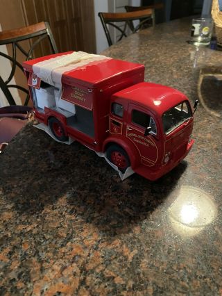 Danbury 1/24 Scale 1950’s Campbell’s Soup Delivery Truck No Title.