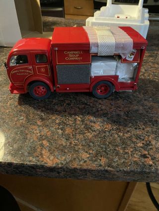 Danbury 1/24 Scale 1950’s Campbell’s Soup Delivery Truck No Title. 3