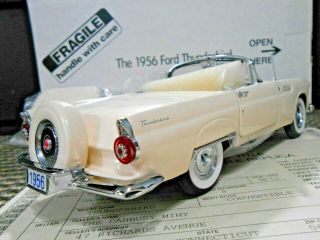 Danbury 1:24 1956 Ford Thunderbird Convertible " Colonial White " W/ Papers