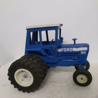 1/12 Ertl Farm Toy Ford 9600 Tractor