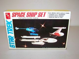 Amt/ertl Star Trek Space Ship Set Model Kit