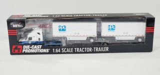 Dcp Ppg Freightliner Double Pup Trailers 33611 1/64 Scale Die - Cast Promotions
