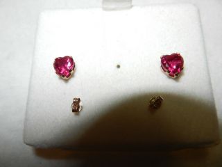 Estate Vintage 10k Yellow Gold Heart Shaped Ruby Stud Earrings