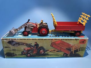 Corgi Toys Gift Set 32 Massey Ferguson 65 Tractor & Bucket With Tipping Trailer