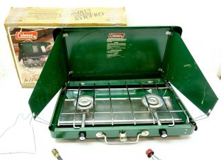 Coleman Propane Two Burner Camp Stove Model 5400 A700 With Box 1981
