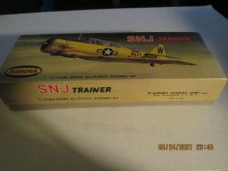 Aurora Snj Trainer 1/4 Scale Model Kit - 1960