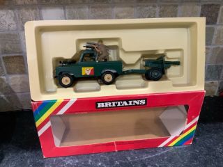 Britains 9787 Army Group Army Land Rover & Gun Boxed