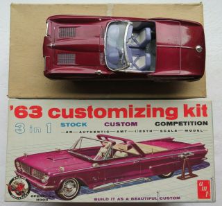 1963 Corvette Convertible Vintage Amt Model Kit 6924 1/25 Built W/ Box