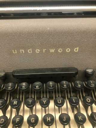 Antique 1952 Underwood Standard Desk Typewriter 11 - 7219106 2