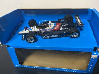 Minichamps 1992 Indy 500 Lola Chevrolet Galles Al Unser Jr Valvoline Box