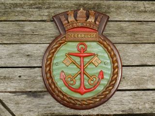 Vintage Hms Zeebrugge Lst 3532 1947 Rn Solid Brass Ships Tampion Plaque Crest