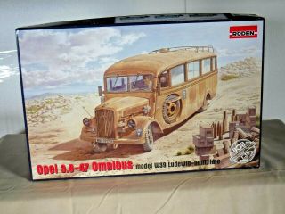 Opel 3.  6 - 47 Omnibus Model W39 Ludewig - Built Late 1:35 Roden Open Box (144)