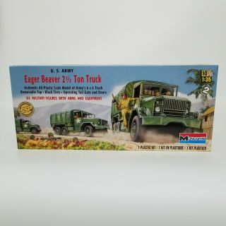 Monogram 1:35 Scale 85 - 6457 U.  S.  Army Eager Beaver 2 1/2 Ton Truck