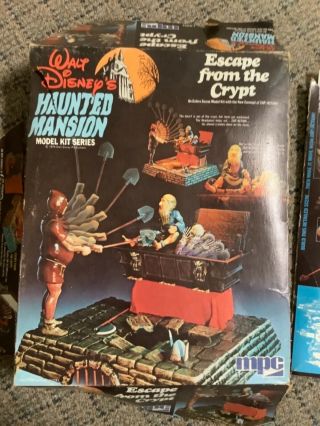 Mpc Disney Haunted Mansion Escape From The Crypt 1 - 5053 1974 Inside