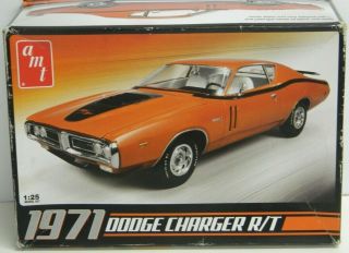 Amt 1971 Dodge Charger R/t 1/25 Model Kit No 678 Open/bags Complete//