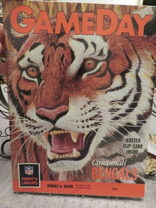 Gameday - - - Cincinnati Bengals Vs.  Houston Oilers December 17,  1989