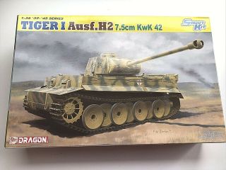 Dragon 1/35 Tiger I Ausf.  H2,  7.  5cm Kwk 42 Smart Kit 6683 - 2