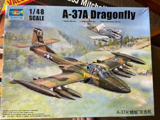 Trumpeter 1/48 02888 A - 37a Dragonfly