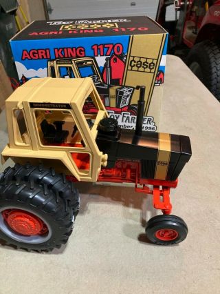 Case 1170 Demonstrator Tractor 1/16 Wf Ertl Black Knight Agri King 1996